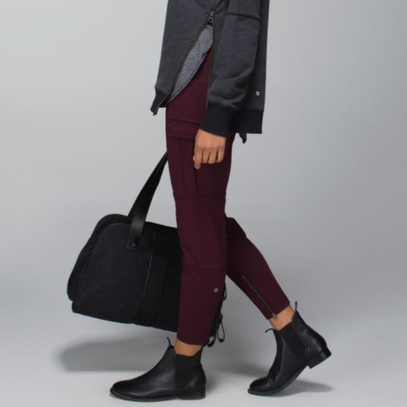 Lululemon Maroon Om & Roam Untight Tight Yoga Travel Athliesure Size 4 - Picture 8 of 14